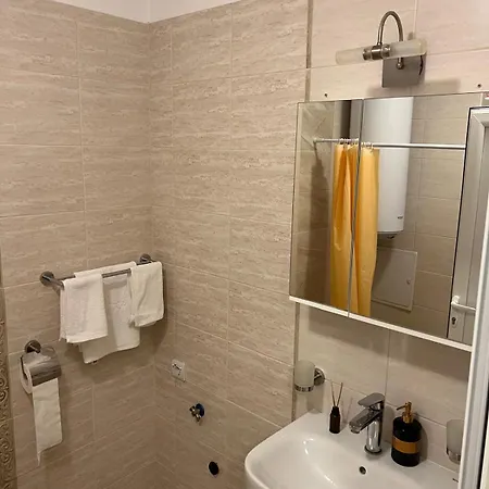 Cira Greenlife Apartment *